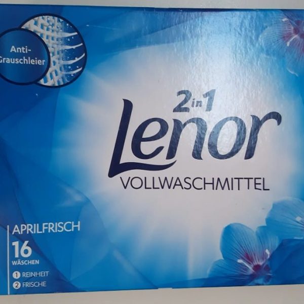 Lenor 2in1 detergent cu balsam pentru haine albe 16 utilizări