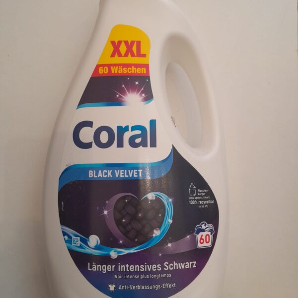Coral detergent lichid pentru haine negre, 60 de spalari