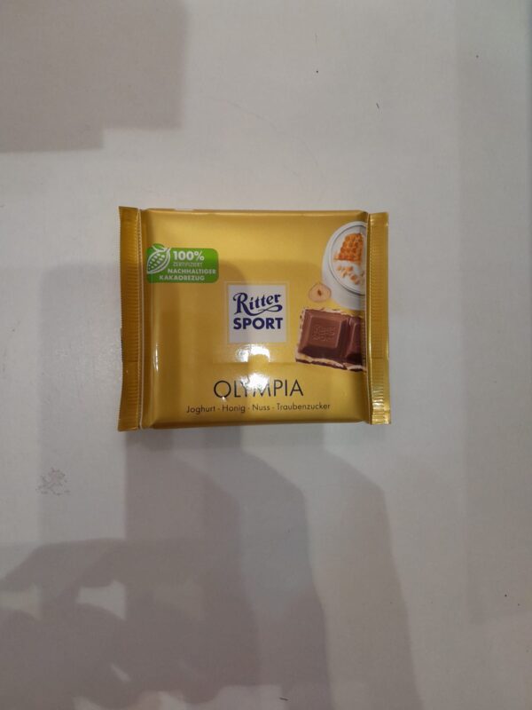Ritter Sport ciocolata cu iaurt, miere, alune 100g
