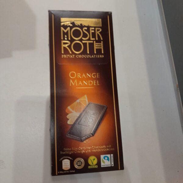 Moser Roth ciocolata cu portocale si migdale100g