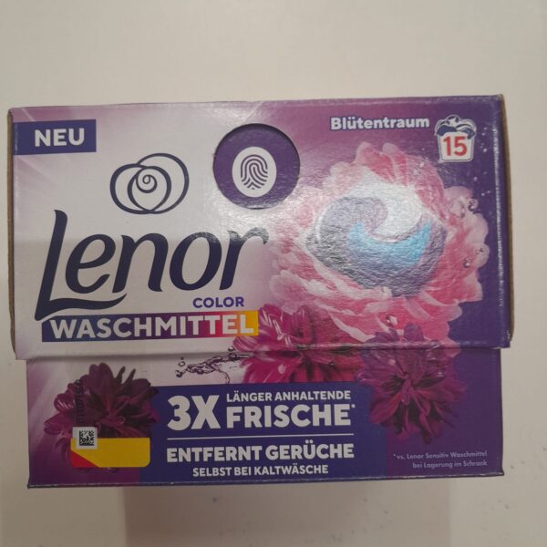 Lenor Blutentram detergent capsule color 15 buc