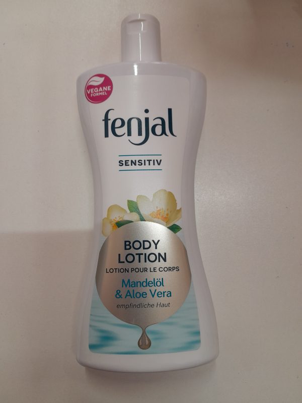FENJAL sensitive lotiune corp pentru piele sensibila cu ulei de migdale si aloe vera 400 ml